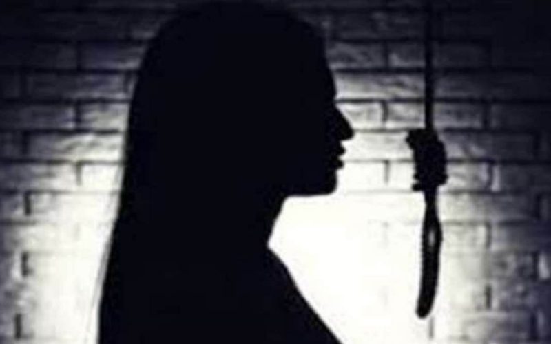 धनकुटामा झुन्डिएको अवस्थामा तीन जना फेला, मादक पदार्थले लिएको हुनसक्छ ज्यान