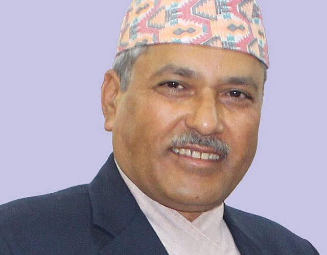 गभर्नर महाप्रसाद अधिकारीको शैक्षिक योग्यतामा प्रश्न उठाउँदै सर्वोच्चमा रिट