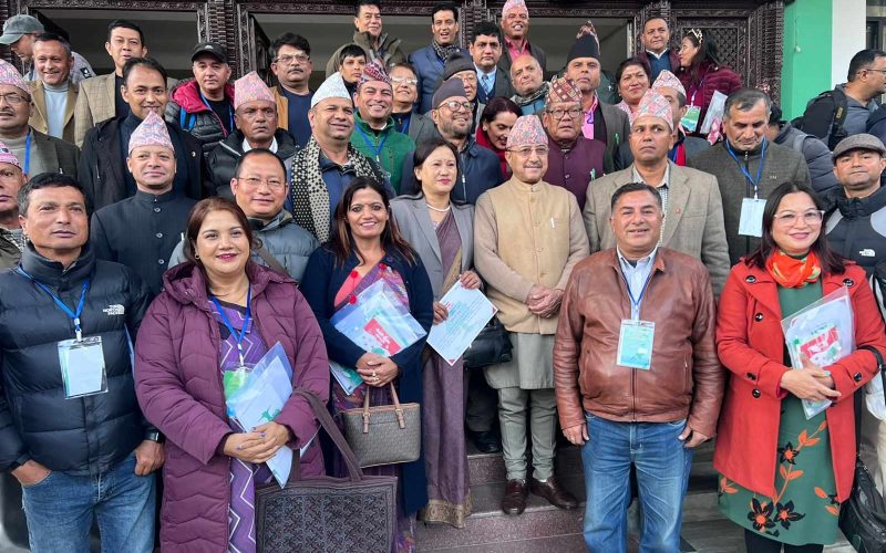 काँग्रेसलाई जनजनमा पुर्‍याउन उपसभापति खड्काको कार्यकर्तालाई निर्देशन