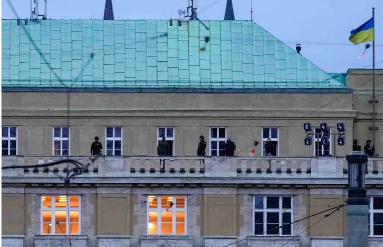 चेक रिपब्लिकमा अन्धाधुन्ध गोली चलाउँदा १४ को मृत्यु, २५ बढी घाइते