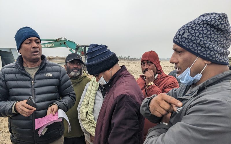 अनुगमनको क्रममा मनोमानी देखिए पछि रातु नदी उत्खनन रोकियो