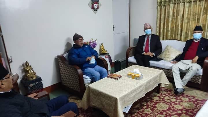 धेरै वर्ष पछि नेपाल निवास पुगे ओली