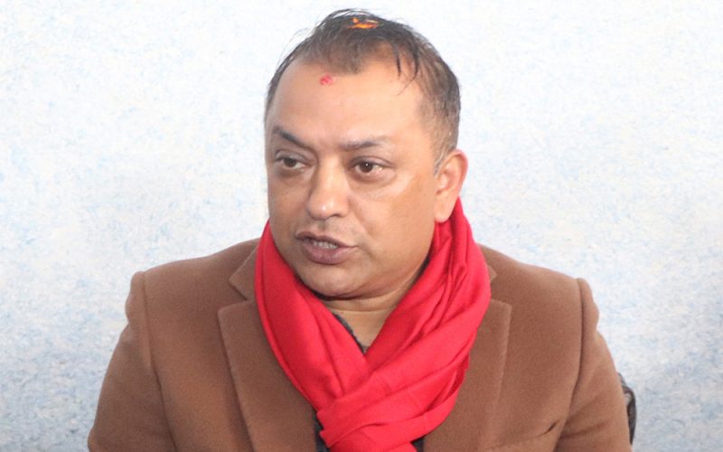 गगन थापाको टिप्पणी- बा र भगवान् प्रश्नभन्दा माथि !