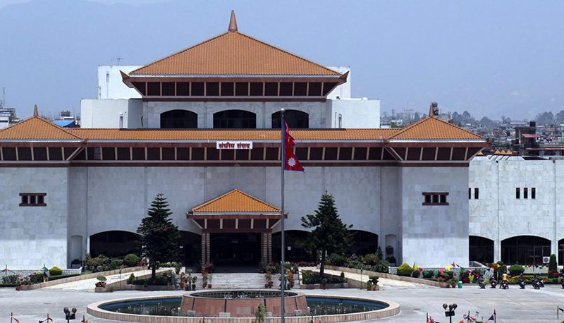 सहकारी ठगी प्रकरणमा मुछिएका लामिछानेलाई गृहमन्त्री बनाएकोमा काँग्रेसले माग्यो प्रधानमन्त्रीको जवाफ