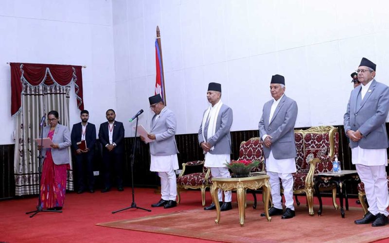 राष्ट्रियसभा उपाध्यक्ष घिमिरेले लिइन् शपथ