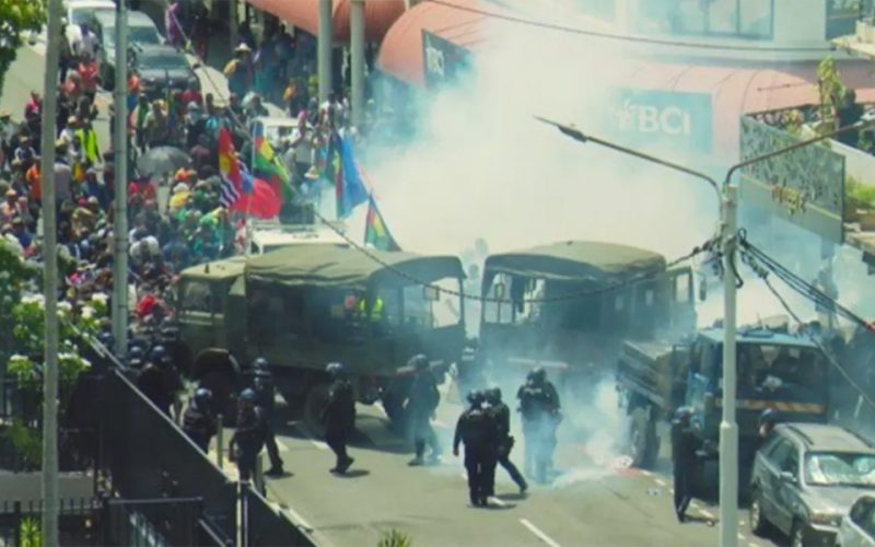 फ्रान्सको कब्जामा रहेको न्यु क्यालेडोनिया टापुमा हिंसात्मक प्रदर्शन,   ५ जनाको मृत्यु