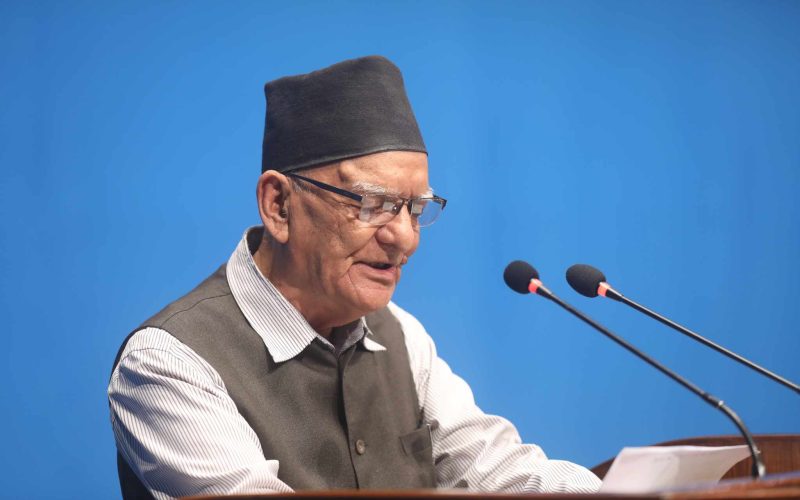 चित्रबहादुर केसीको टिप्पणी- संसद्मा रमाइलो छैन, वाक्क लागेर निदाएछु