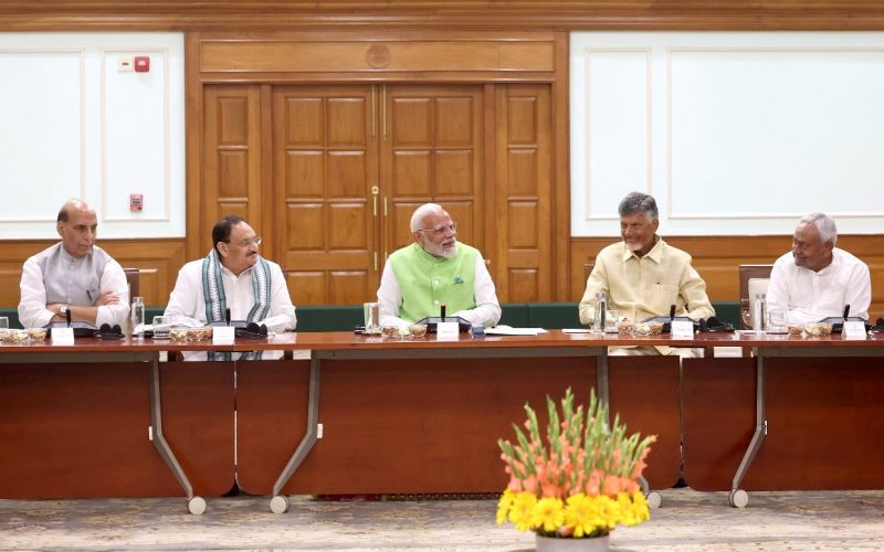एनडीए गठबन्धनले मोदीलाई नेता चयन गर्दै, आजै सरकार बनाउने दाबी पेस गर्ने
