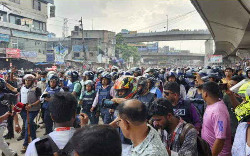 बङ्गलादेशमा आरक्षण विरुद्धको आन्दोलन चर्कियो, १९ जनाको मृत्यु