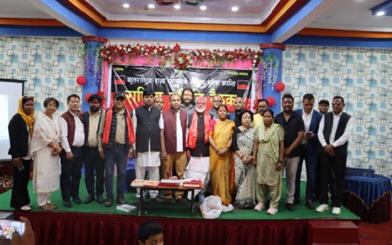 सुमन सामयीको साथ लिँदै राजेन्द्र महतोले घोषणा गरे नयाँ पार्टी